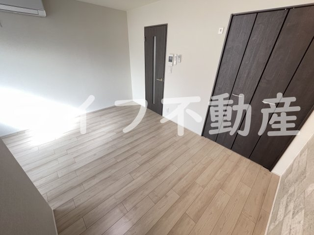 フジパレス弥刀Ⅱ番館の内装|明るい室内です