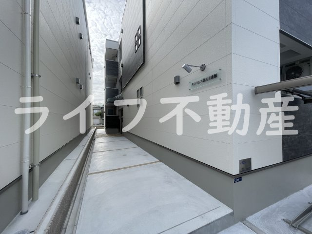 フジパレス弥刀Ⅱ番館のエントランス|ゆとりのあるエントランスです