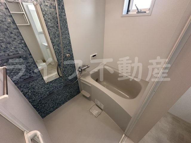 クリエオーレ吉田下島の浴室