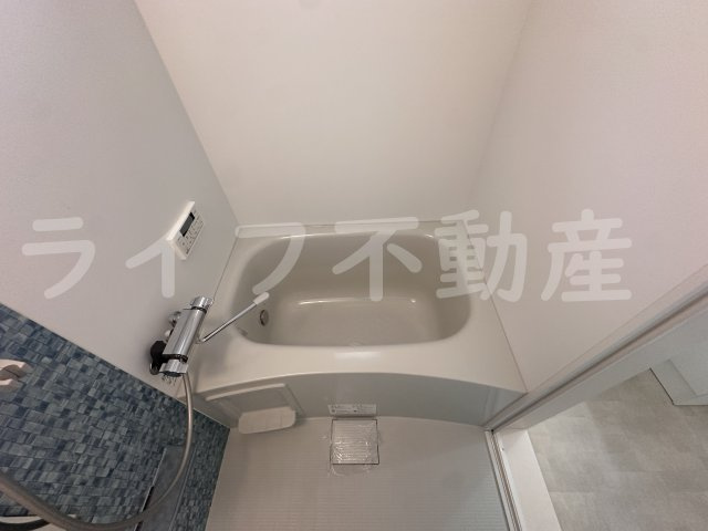 クリエオーレ吉田下島の浴室