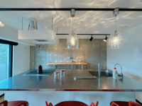 【キッチン】 | ユーハイム春日レイクサイド | お洒落なカフェ空間。夜はバー気分♪