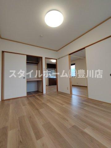 セジュール西浦Bの居間・リビング