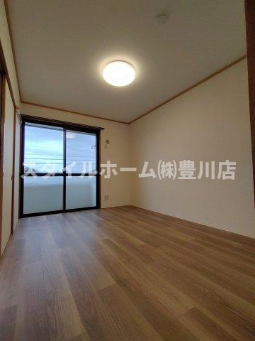 セジュール西浦Bの居間・リビング