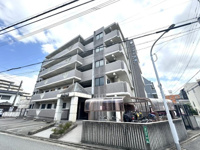 【外観】 | フィオレ井尻☆仲介手数料無料☆ | 青空にも夕焼けにも映える、そんなたたずまい。ここで新生活スタートさせてみませんか♪