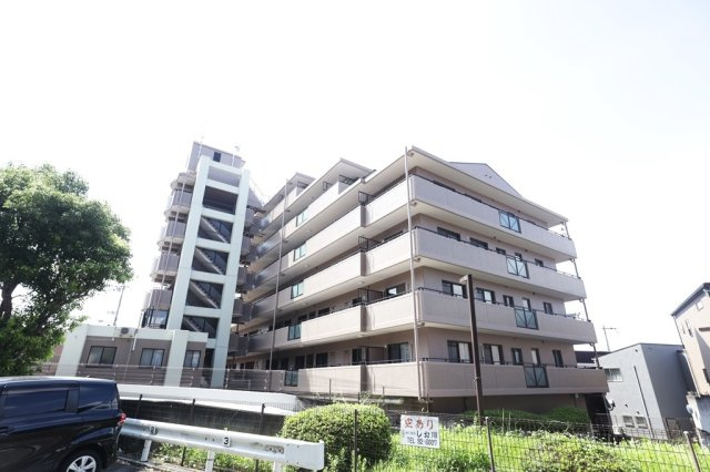 東急ドエルアルス川西・多田の外観