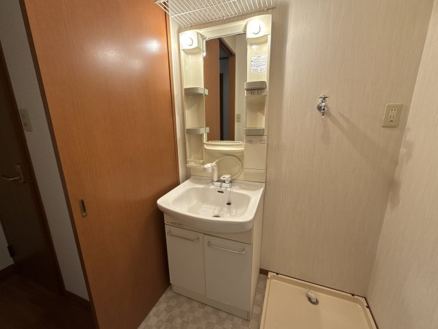 コンフォーレ今宿の洗面所