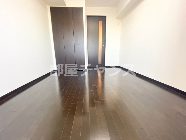 プレミアムコート名古屋金山インテルノの寝室