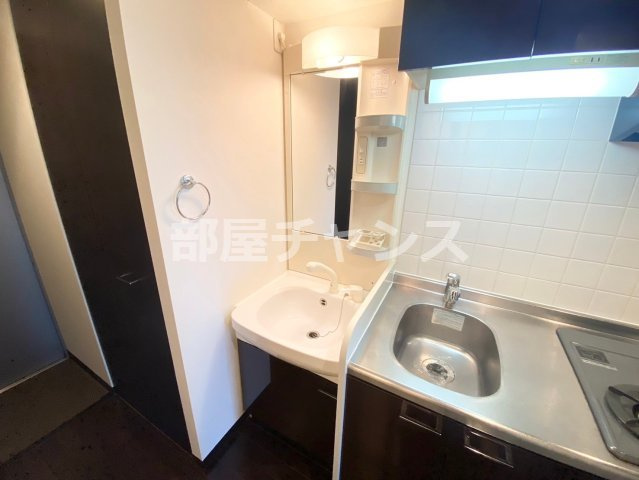 プレミアムコート名古屋金山インテルノの洗面所