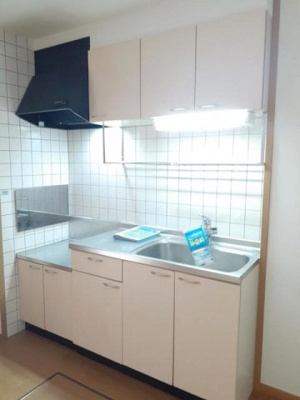 【キッチン】 | パールヴィレッジＲＥ　Ａ | きれいなキッチンです