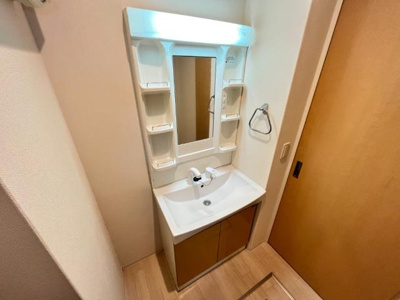 【洗面所】 | アルヴィータ | 洗髪洗面化粧台