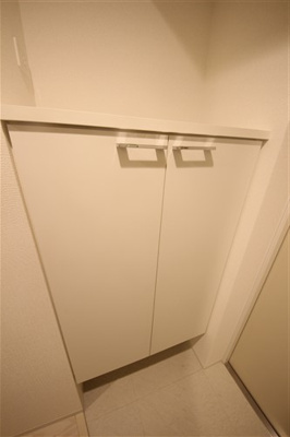 【収納】 | SERENiTE堺筋本町SUD