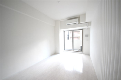 【洋室】 | SERENiTE堺筋本町SUD