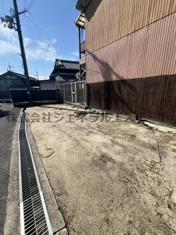 中野コーポの駐車場