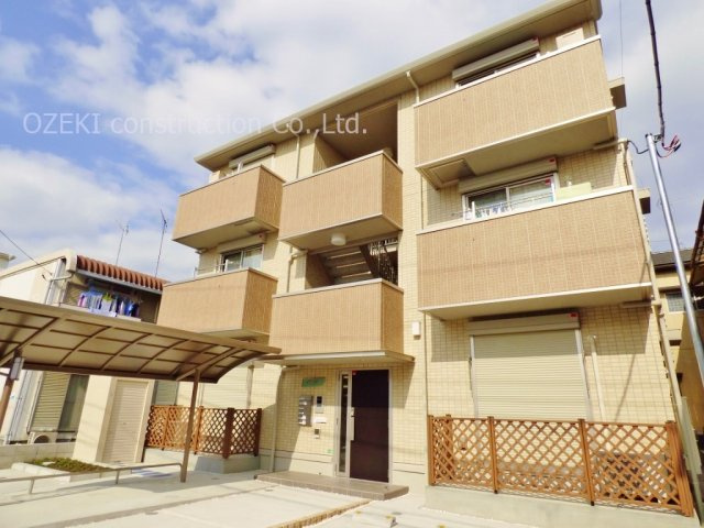 グランディールの外観