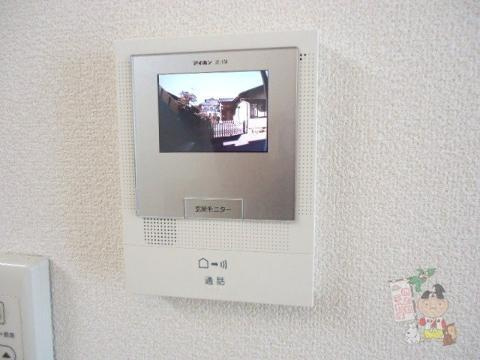 シャーメゾンエミナンスのセキュリティ|カメラ付インターホン