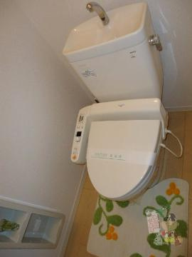 シャーメゾンエミナンスのトイレ|シャワー付トイレ