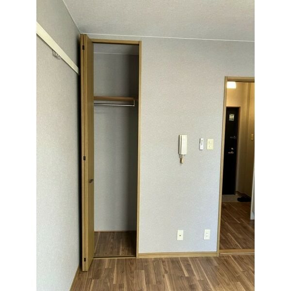 エクセル21の収納|別部屋反転間取りのお写真となります。