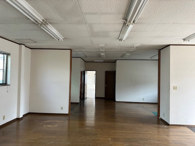 事務所・作業場　上尻毛日吉の内装|作業場内