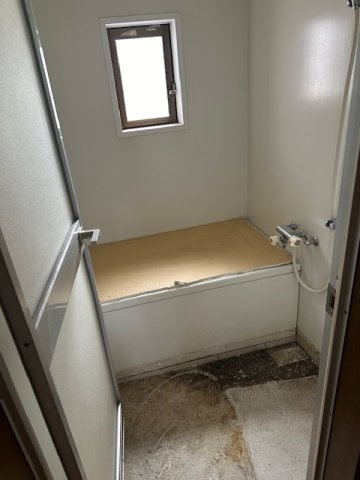 事務所・作業場　上尻毛日吉の浴室