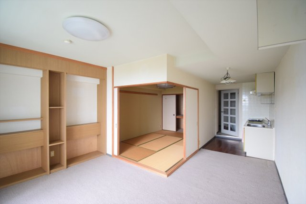 【居間・リビング】 | シーアイヴィラ伊豆熱川