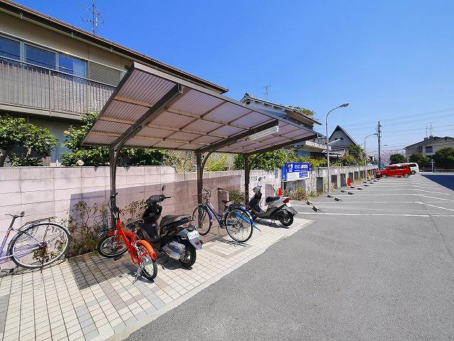 シャトレーのその他共用部分|駐輪場です