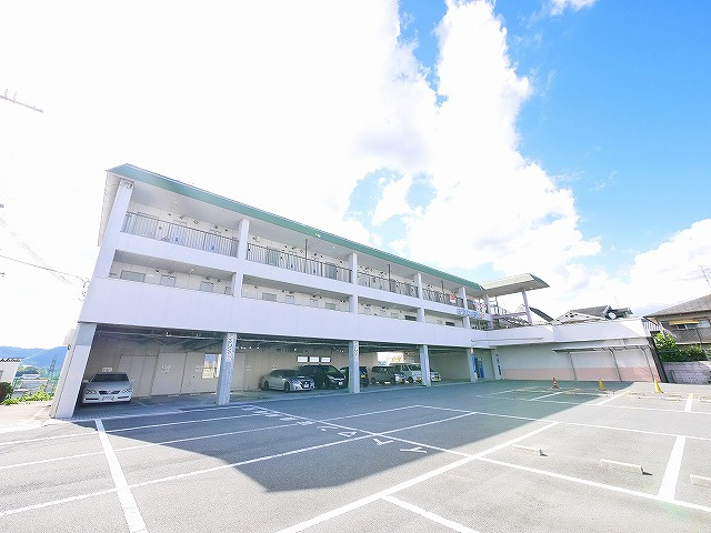 シャトレーの外観|外観もきれいです