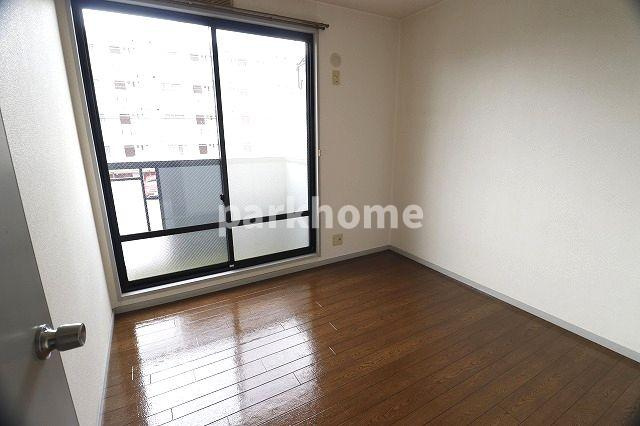 サンビレッジ一ツ橋 A棟の洋室|きれいな洋室です