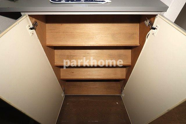 サンビレッジ一ツ橋 A棟の収納|たっぷりとした収納スペースです