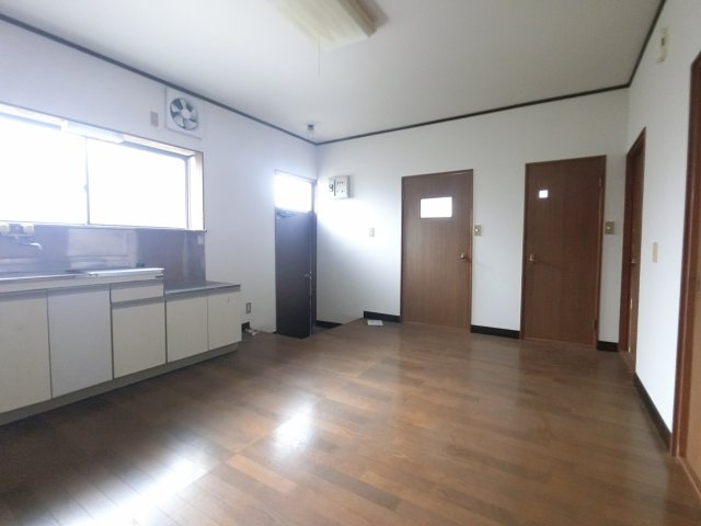 【居間・リビング】