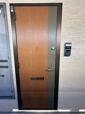 【セキュリティ】 | Ｔ・メゾンリビエール | 玄関扉はダブルロックキーになっています♪防犯性が高く、一人暮らしの方でも安心ですね！