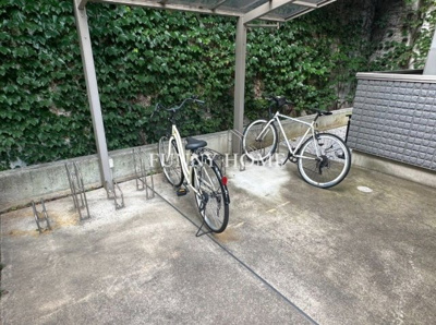 【駐車場】 | 神宮前泉ハイツ | 駐輪場あります♪駅まで自転車ですぐ♪