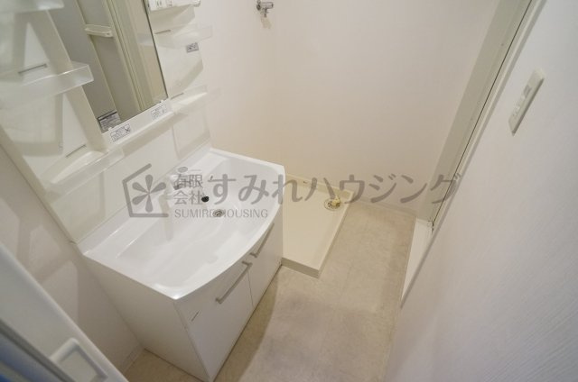 サンハイツ逆瀬川の洗面所