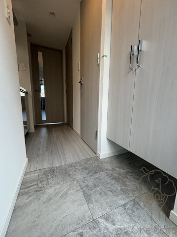 S-RESIDENCE東三国amanteの玄関