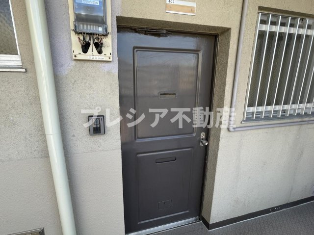 パラツィーナ二見の玄関