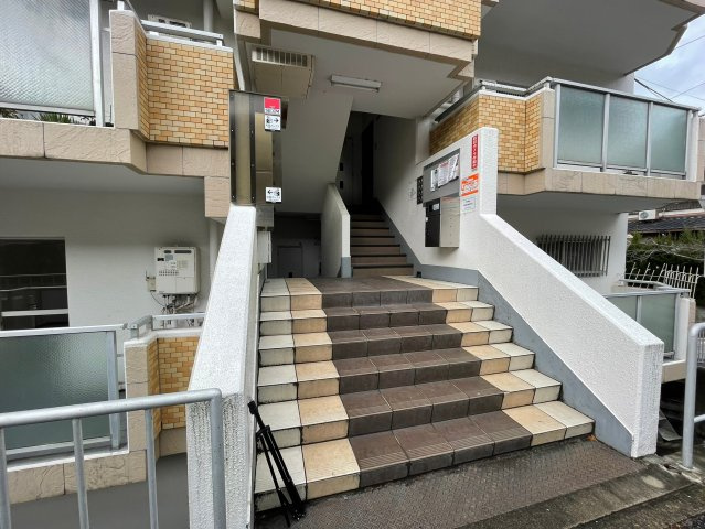 【エントランス】 | ドムール芝高
