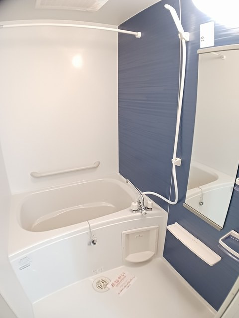 アルモニーの浴室|浴室乾燥機付きのお風呂です♪