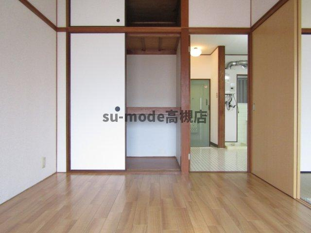 オートリマンションの洋室
