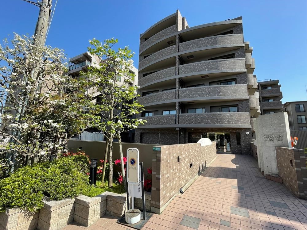 樋之池町アーバンライフの外観|【現地外観】：1997年12月築、総戸数35戸。2023年8月に大規模修繕工事実施済。