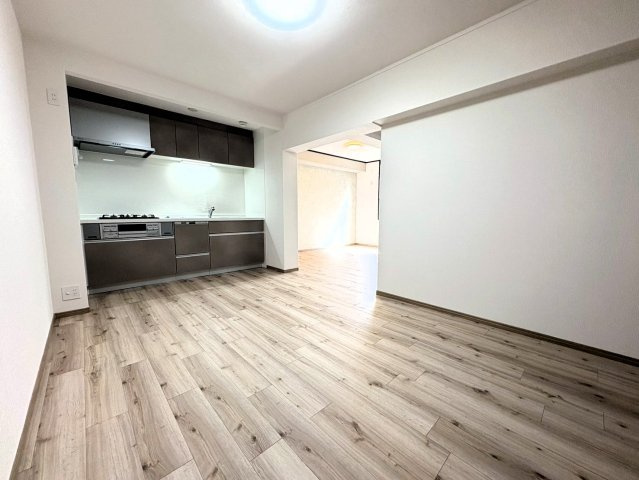 ルシエル向日町駅前の居間・リビング