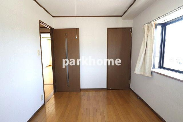 ALLOGGIOの洋室|ゆったりした洋室です