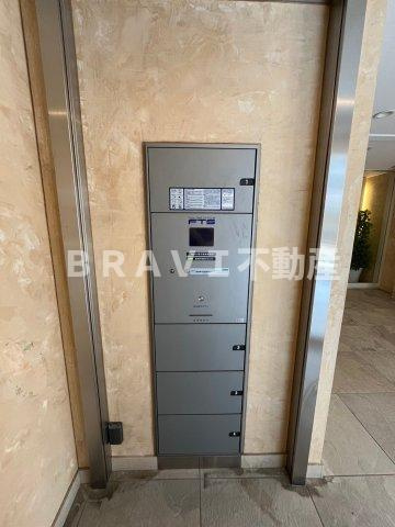 ラクラス長堀橋　BRAVI不動産のその他共用部分|【ラクラス長堀橋】宅配ボックスです