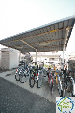 セレッソ八木のその他共用部分|駐輪場があります
