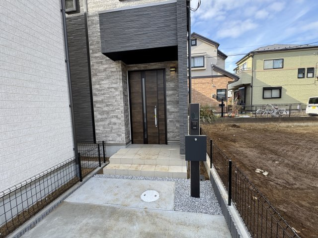 松戸市栄町６丁目新築戸建（栄町23期）のエントランス|エントランス・玄関ポーチ