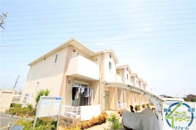 メゾン雅の外観|おしゃれな外観です