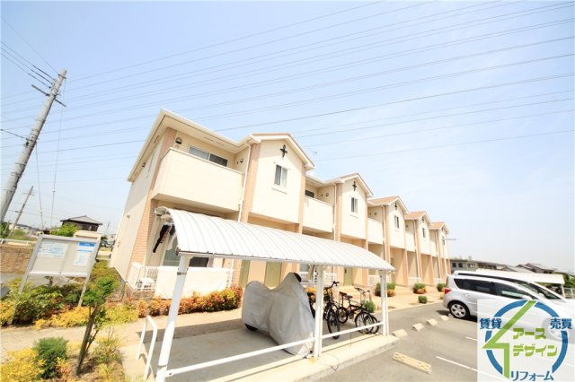 メゾン雅の外観|おしゃれな外観です