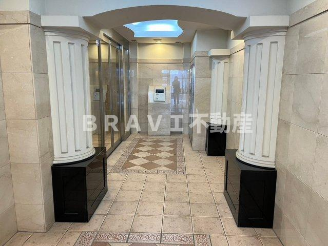 ディナスティ松屋町Ⅱ　BRAVI不動産のロビー|【ディナスティ松屋町Ⅱ】落ち着いたロビーです