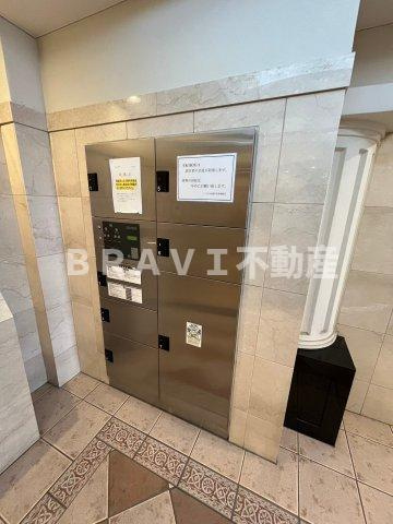ディナスティ松屋町Ⅱ　BRAVI不動産のその他共用部分|【ディナスティ松屋町Ⅱ】宅配ボックスです