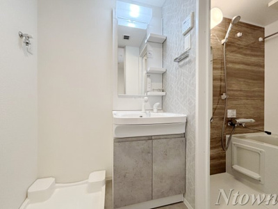 【独立洗面台】 | S-RESIDENCE名駅NorthⅡ | 独立洗面台で身支度をすべて済ませてしまいましょう