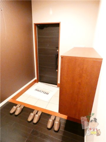 カーサ・カルムの玄関