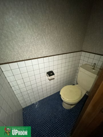 サンフタミ小林ビル日岡町のトイレ